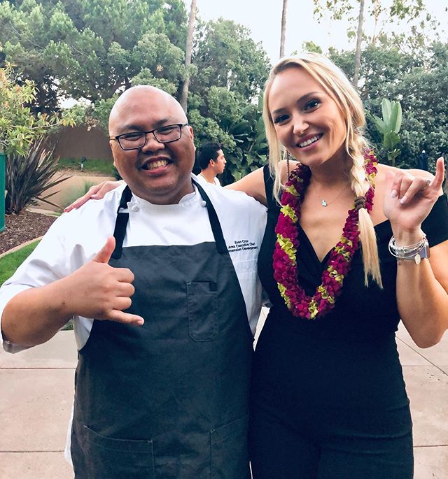 ALL PAU, DINNER WITH ANUHEA 2019. Good food & good music.  Pretty much sums up Ono Yum!  Mahalos Chef Evan & Anuhea.  Music to my mouth and delicious to my ears!  #onoyum #ilovepoke